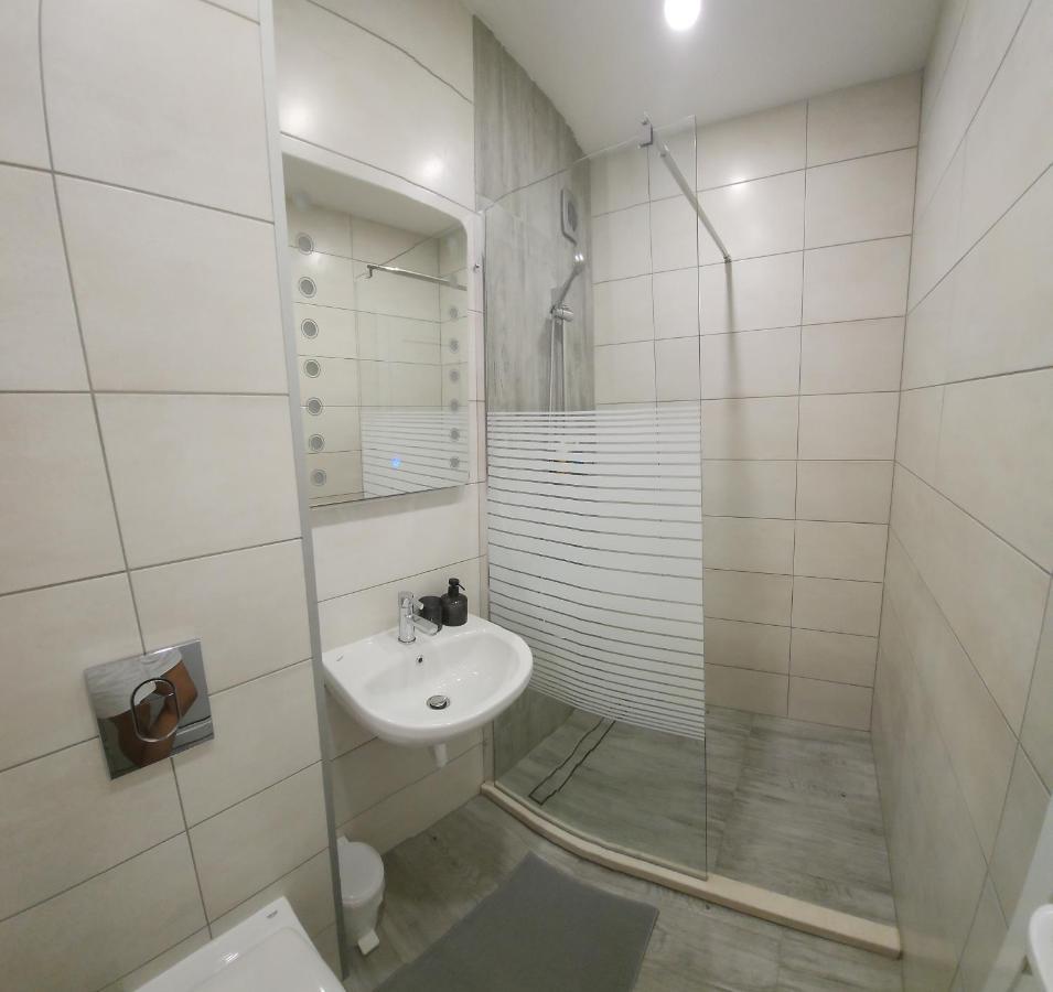 Malavi Tn1 Top Center Studio Русе Экстерьер фото